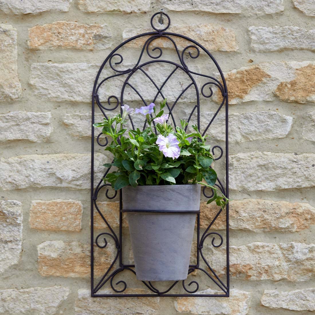 Gardenesque Single Plant Pot Ornate Metal Wall Planter | Wall Planters for Outdoors in Black Metal