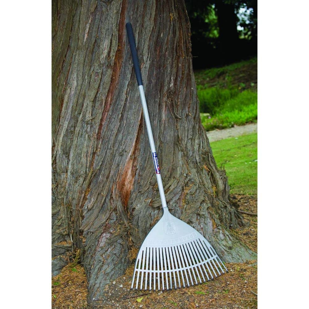 Spear & Jackson 3884NB Neverbend Carbon Plastic Leaf Rake Wooden Handle