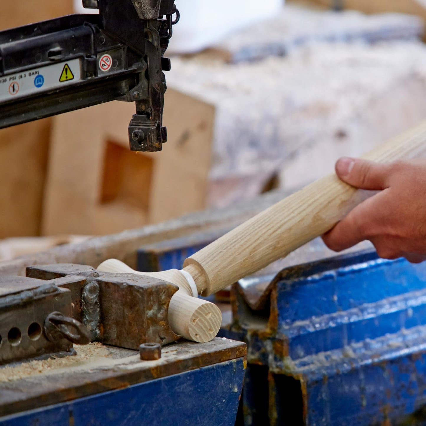 Carters - 28" Long Perennial Spade Garden Spade - Extra Long Handle for Comfortable Use - Designed for Perennial Planting - Ideal for Transplanting & Digging - for Gardening