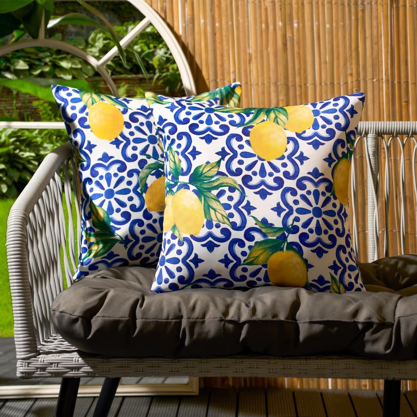 OHS Outdoor Cushions Lemon Print 45 x 45, Water Resistant Garden Furniture Cushions Sofa Cushion Covers for Inners Super Soft Comfy Decorative, Blue Pack of 2