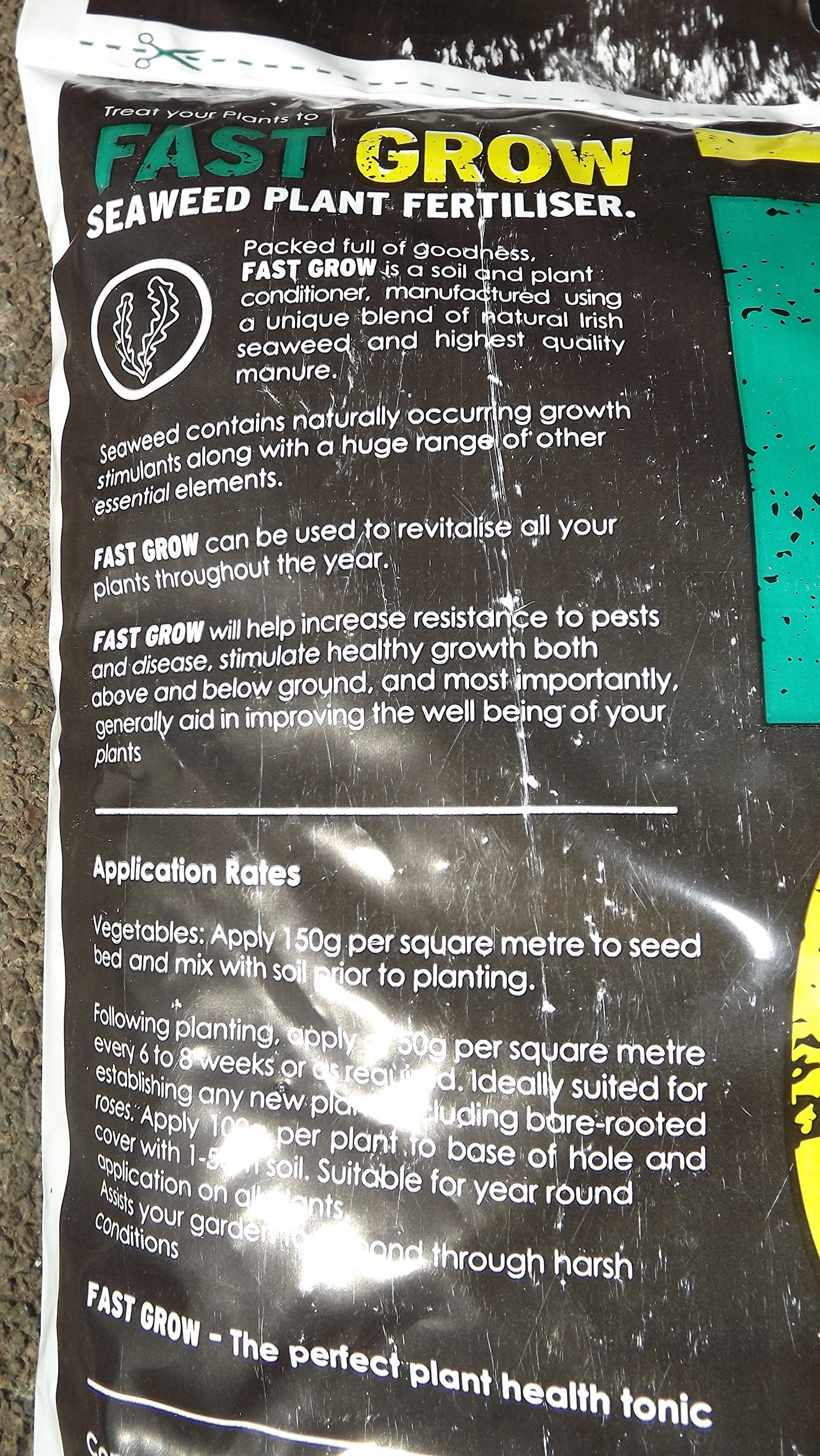 WOOTONG Best4Garden Organic Fast Grow Seaweed Plant Fertiliser/Chicken Manure mix (10kg) - Multi-purpose Fertiliser - Increases Crop Yield by Up to 30% - Easy to Use - Amazing Results