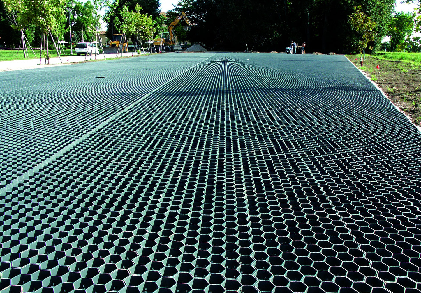 Permeable Paving Driveway Grids | Porous Pavers | 20sqm | 80 Grids | Black