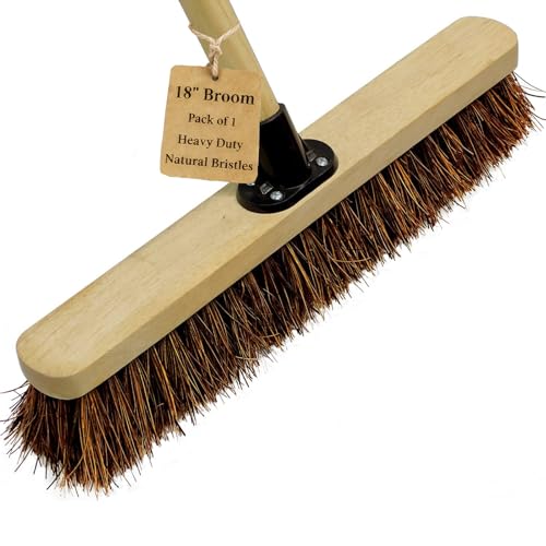 18" Heavy Duty Bassine Yard Brush with Wooden Handle