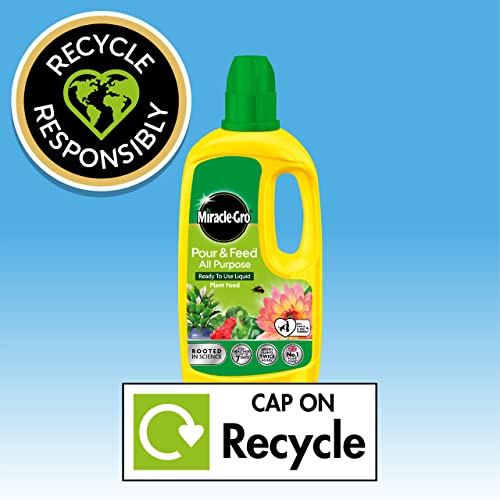 Miracle-Gro Pour and Feed Liquid Plant Food, 1L