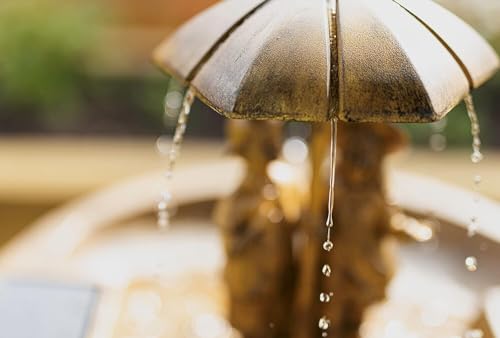 Garden Mile Novelty Duck Family Water Fountain with Umbrella - Solar Powered Freestanding Stone Bird Bath Water Feature - Garden Ornament Outdoor Decorative Centrepiece for Pond, Patio and Lawn Decor