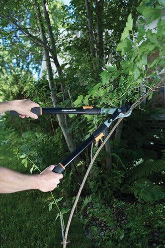 Fiskars Telescopic Tree Pruner for fresh wood, Non-stick coating, Hardened Precision Steel, Handle length: 63 to 83 cm, Black/Orange, L13, 1027528