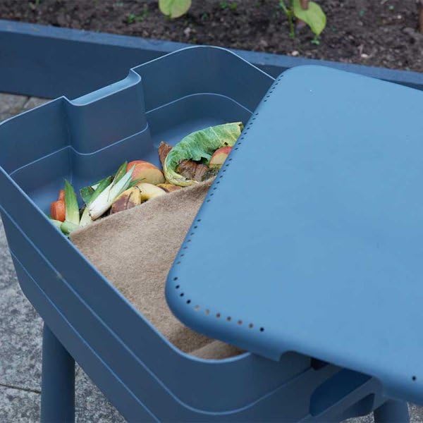 Garden Mile 3 Tray Wormery Composter - Worm Compost Bin Outdoor, Complete Worm Composter Kit Large Outdoor Compost Storage Bins for Recycling Food Waste, Organic Waste Compost