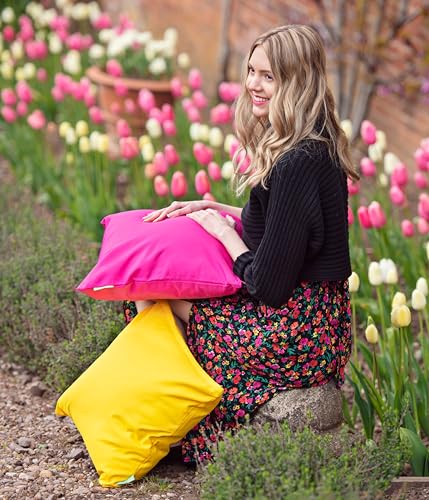 Gardenista Premium Garden Scatter Cushion | Water Resistant 4 Pack Square Rainbow Cushions | Outdoor Patio Rattan Chairs | Hollowfibre Filled Seating Furniture Pillow | Soft Comfy & Durable (45x45cm)