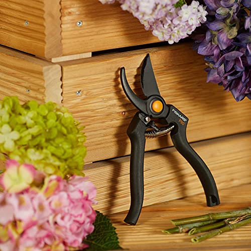 Fiskars Pro Pruner P90, Cutting diameter: 2.6 cm, Steel blades with non-stick coating, Length: 22.5 cm, Black/Orange, 1001530