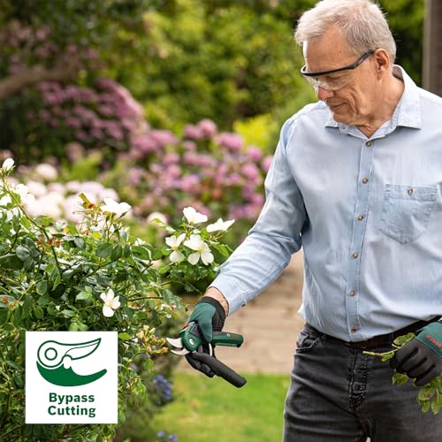 Bosch Cordless Secateurs EasyPrune (Integrated 3.6 Volt Battery; 450 Cuts per Battery Charge; Rechargeable with Micro-USB Cable; in Carton Packaging)