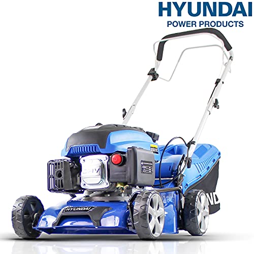Hyundai Petrol Self Propelled Lawnmower, 17"/43cm 139cc, Recoil Pull Start, 5 Adjustable Cutting Heights, Large 45l Grass Collector Bag, Foldable Handles, 3 Year Warranty,