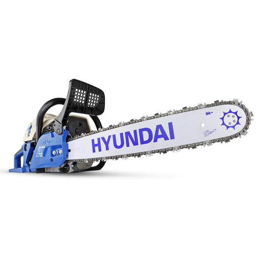 Hyundai HYC6220 62cc Petrol Chainsaw 20 Inch Cutting Bar Includes 2 Chains, Chain Saw Carry Bag, Chain File & 2 Stroke Fuel Mixing Bottle, Cordless Garden Tools. Blue