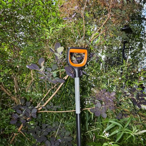 Fiskars Gardening Shovel for hard and rocky soils, Pointy, Length: 120 cm, Reinforced boron steel, Black/Orange, Xact, 1066729