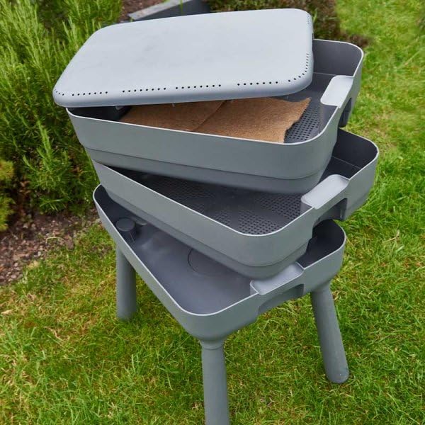 Garden Mile 3 Tray Wormery Composter - Worm Compost Bin Outdoor, Complete Worm Composter Kit Large Outdoor Compost Storage Bins for Recycling Food Waste, Organic Waste Compost