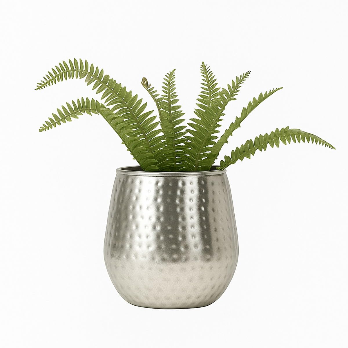 Melody Maison Silver Hammered Metal Planter, 20x20cm, Indoor Plant Pot, Small House Plant Pot