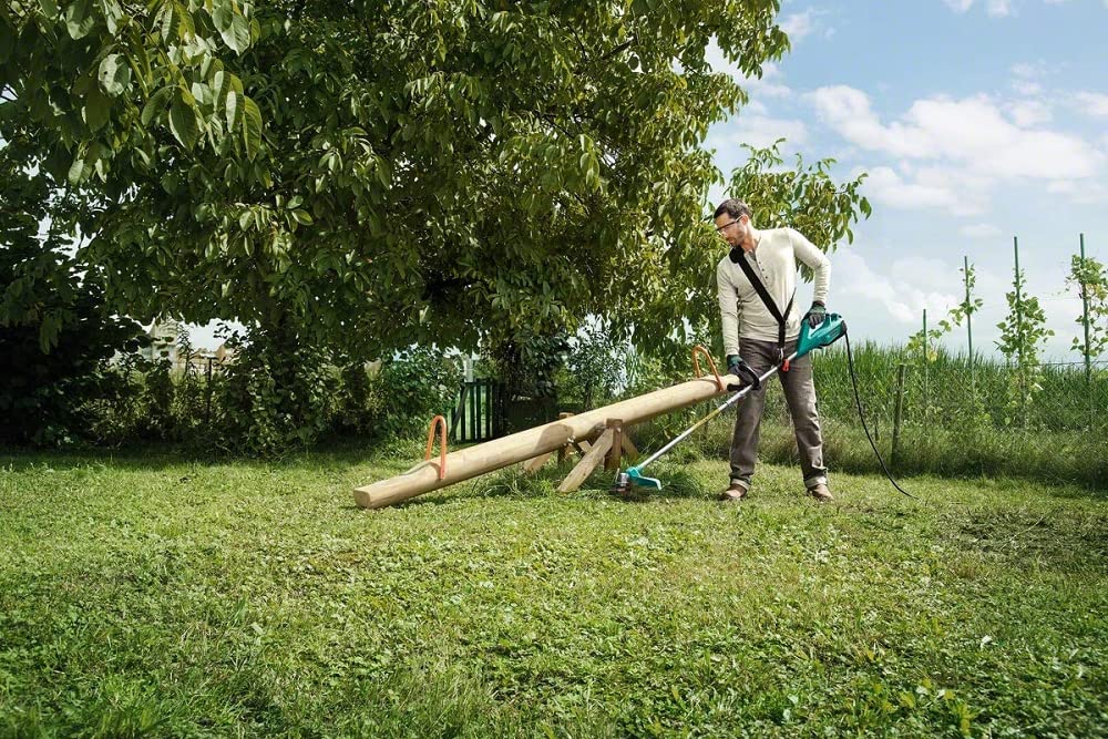 Bosch Brush Cutter AFS 23-37 (950 W, cutting diameter blade: 23 cm, cutting diameter line: 37 cm, in carton packaging)