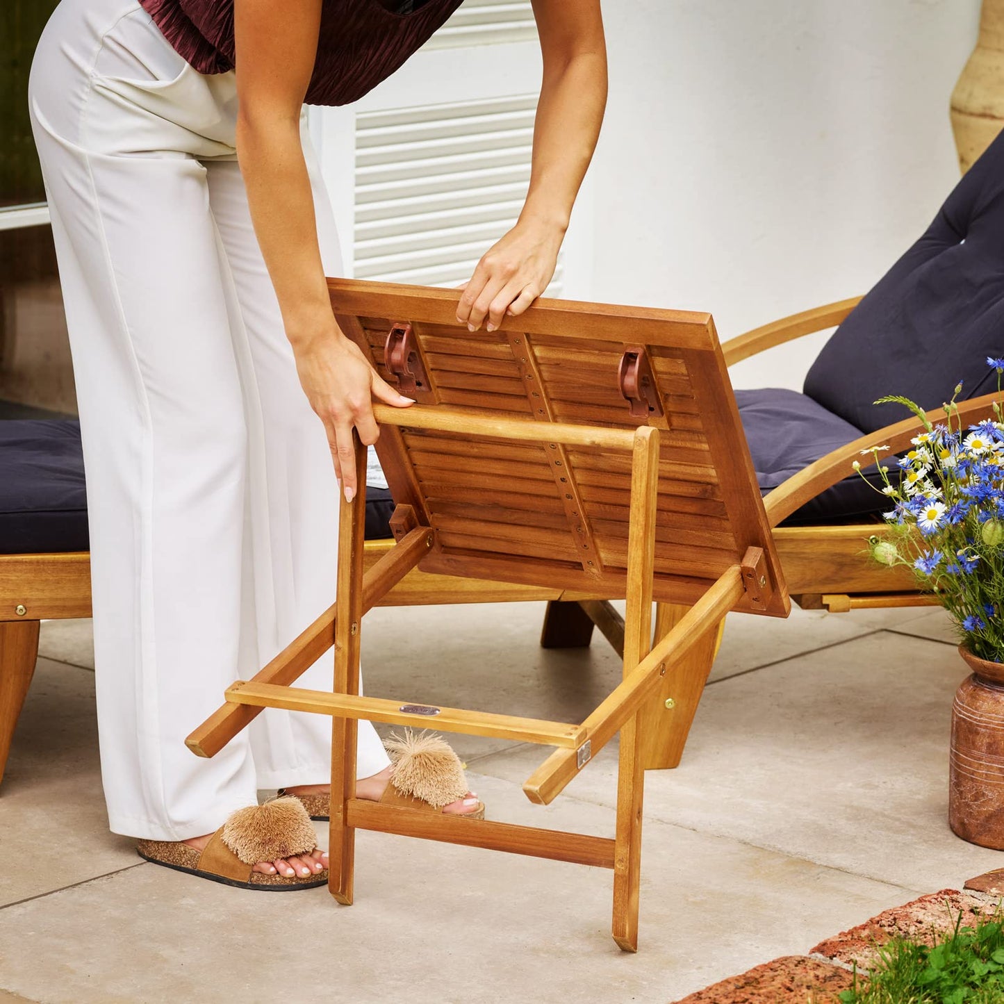 CASARIA® Side Table | Small Folding Coffee Table | Acacia Wood | 46x46cm | Bistro | Patio | Garden | Balcony | Living Room | Hallway | Kitchen | Weather-Resistant Foldable Garden Furniture