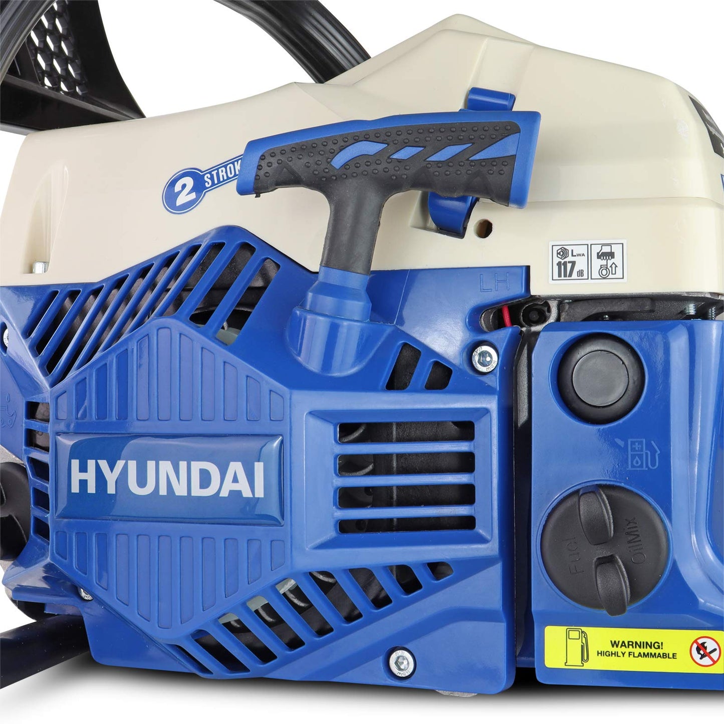 Hyundai HYC6220 62cc Petrol Chainsaw 20 Inch Cutting Bar Includes 2 Chains, Chain Saw Carry Bag, Chain File & 2 Stroke Fuel Mixing Bottle, Cordless Garden Tools. Blue