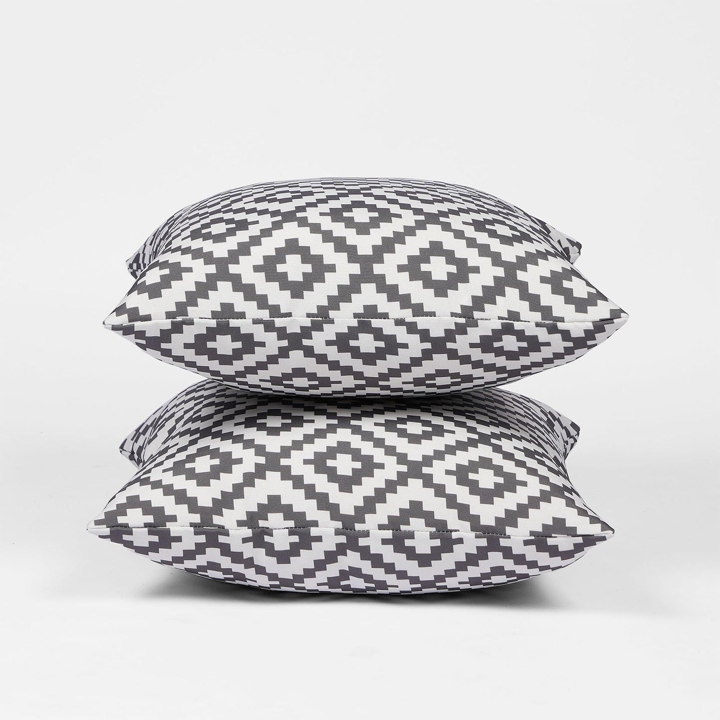 Brentfords 4 Pack of Geometric Outdoor Cushions Cushion Covers Water Resistant Home Geo Grey Decorative Seat Pads Garden Patio Pillow, 45 x 45cm