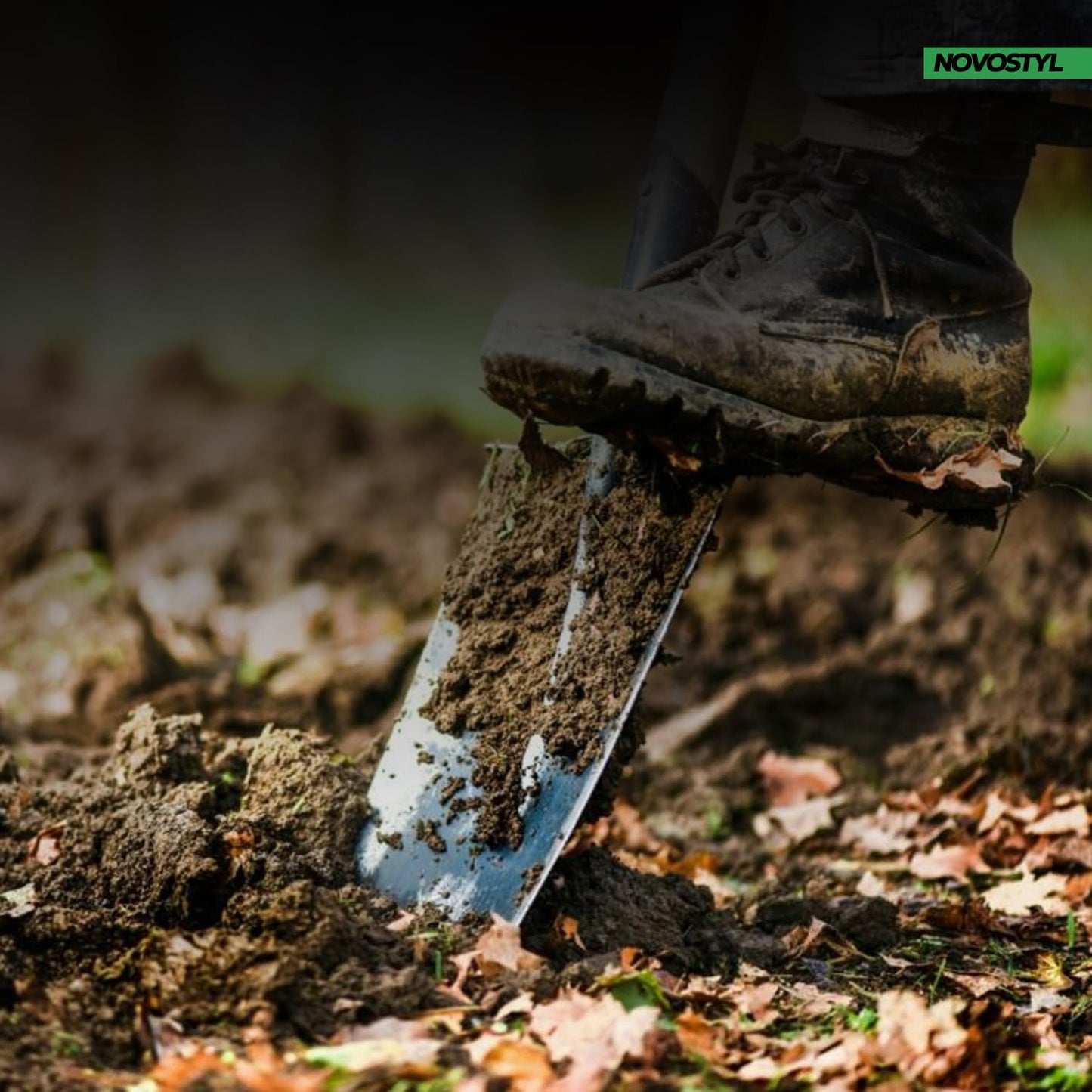 Garden Border Digging Spade - Made From Strong Carbon Steel Strong, Durable, Long Lasting & Rust Resistant Ideal Hand Tool For Allotment Weeding, Snow Cleaning & Gardening Long Life
