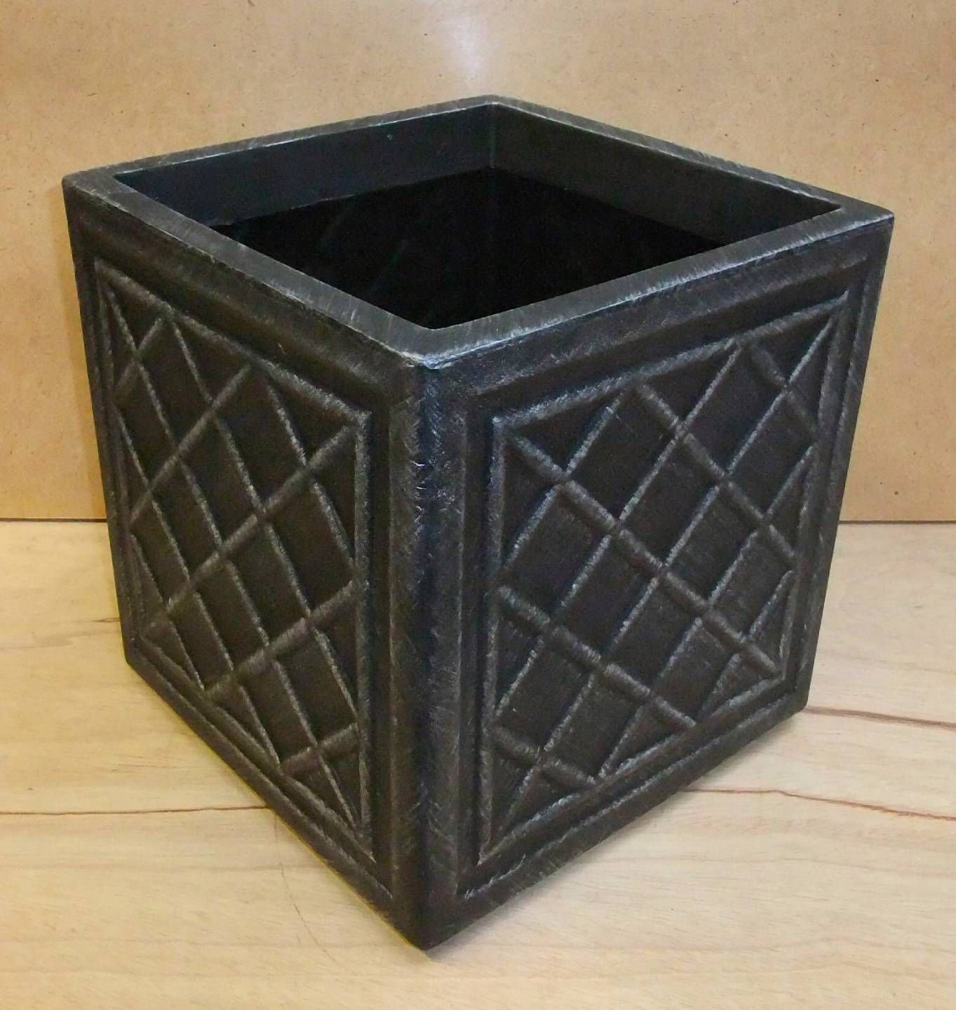 Stewart Square Planter, Lead Effect, 32 cm