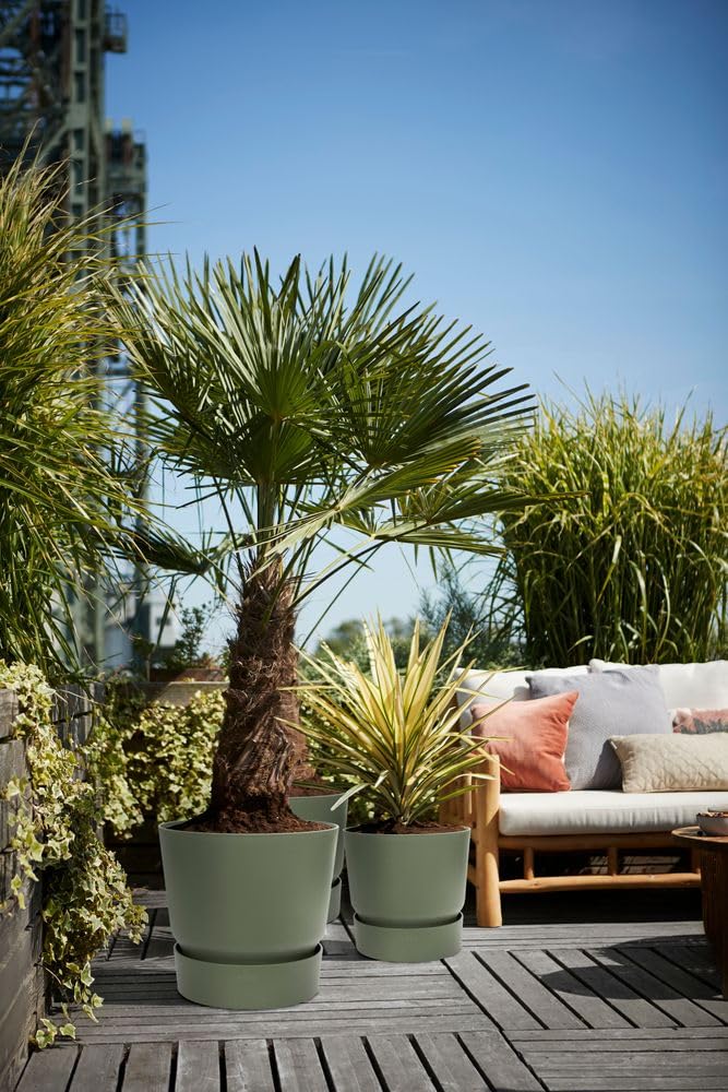 elho Greenville Round 25 - Plant Pot for Indoor & Outdoor - 100% Recycled Plastic - Ø 24.5 x H 23.3 cm - Green/Leaf Green