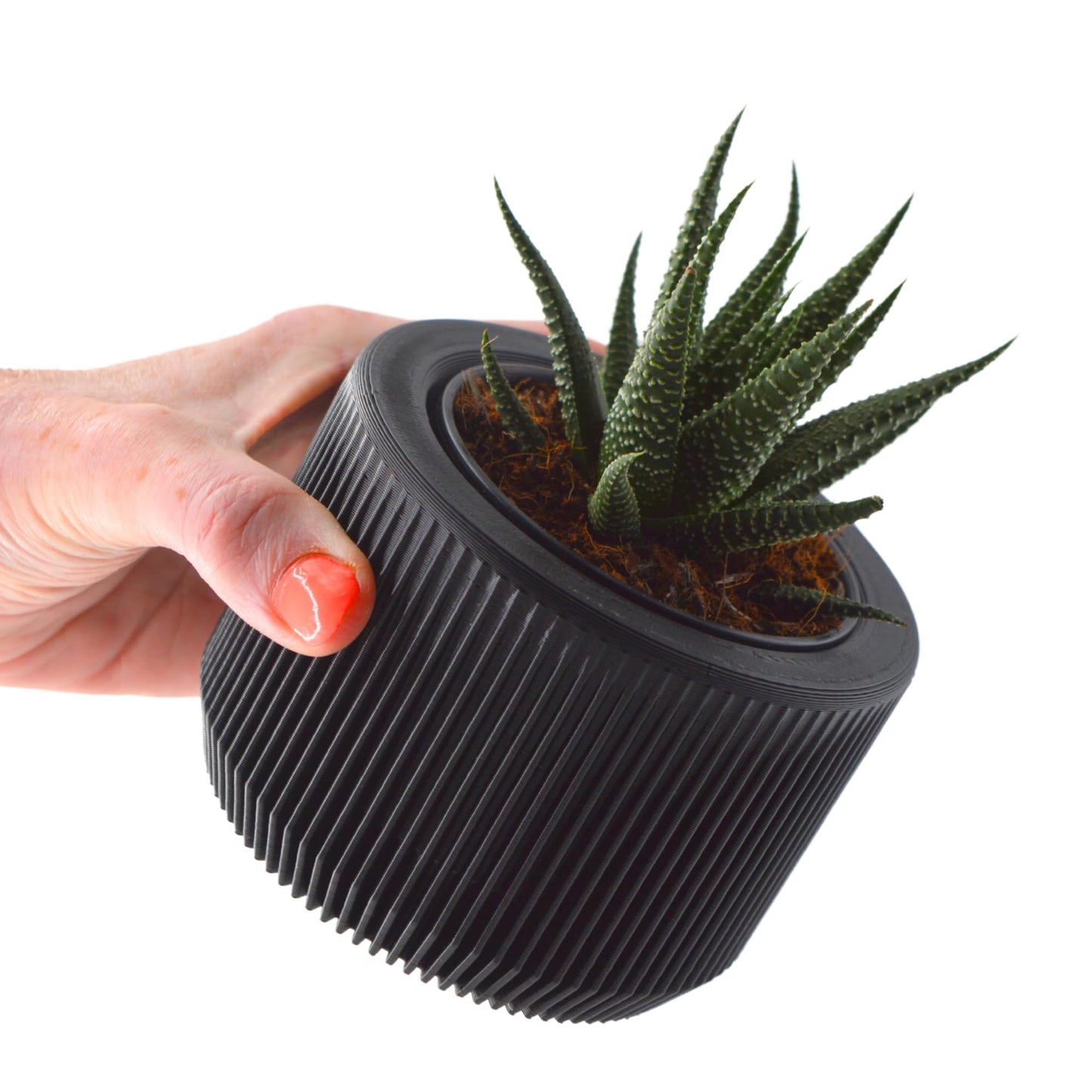 SPACE & Co. PACHA 11cm Small Indoor Planter – Black – Made in UK – Includes Inner Pot for Healthier Plants – Lightweight & Durable Plastic – Modern Round Design (1 Pack)