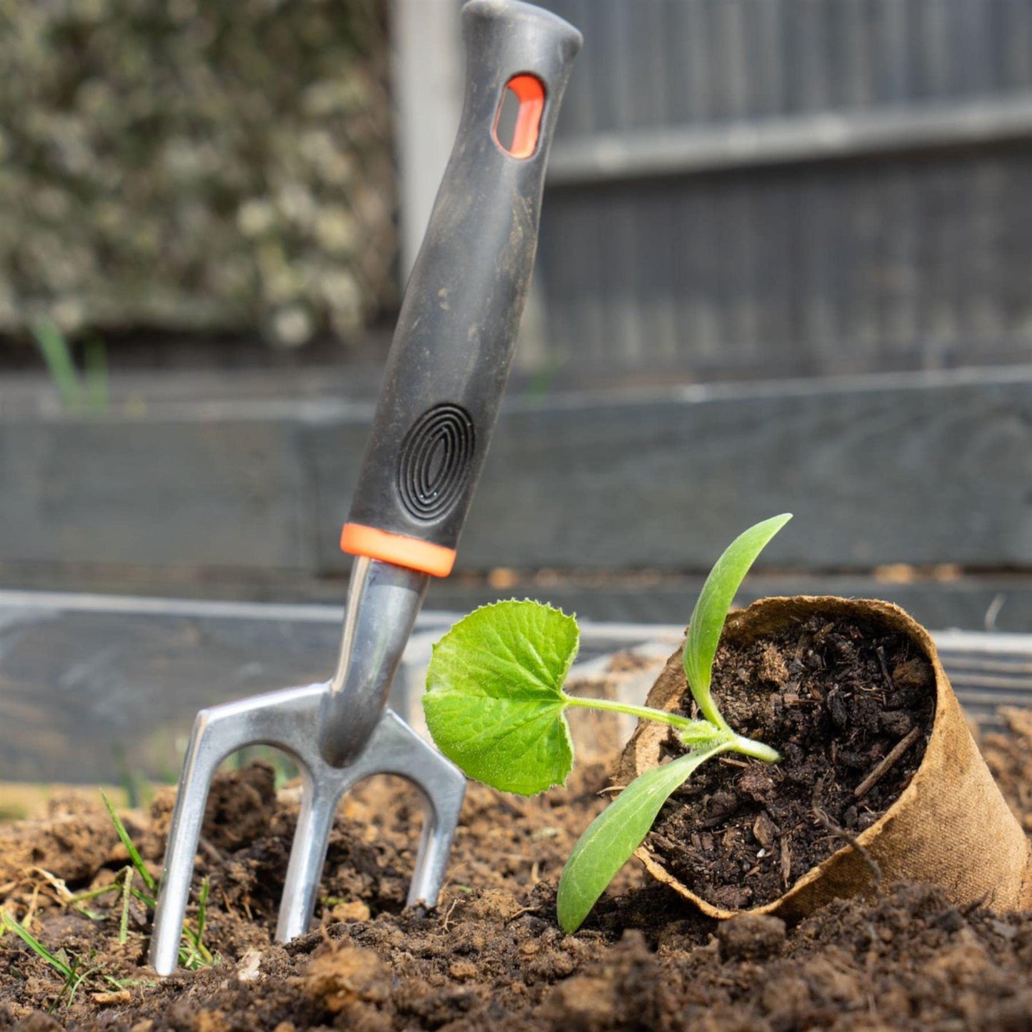 Gardi Orange and Black Premium Aluminium Weed/Planting Fork