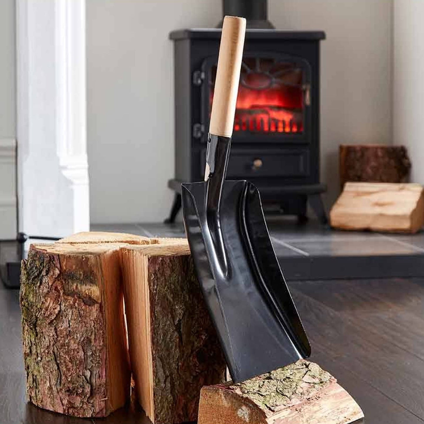 PNJB, Ash Shovel Muddy Hands Large Dustpan, Black Metal Steel Fireplace Coal Ash Shovel with Wooden Handle, Large Garden Dustpan Or Coal Scoop To Easily Collect Coal, Ashes(2 Pcs)