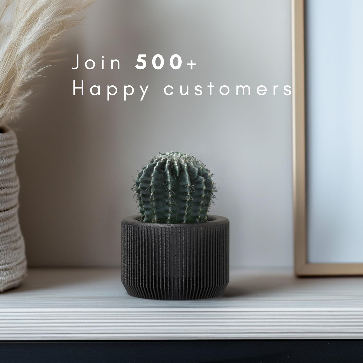 SPACE & Co. PACHA 11cm Small Indoor Planter – Black – Made in UK – Includes Inner Pot for Healthier Plants – Lightweight & Durable Plastic – Modern Round Design (1 Pack)