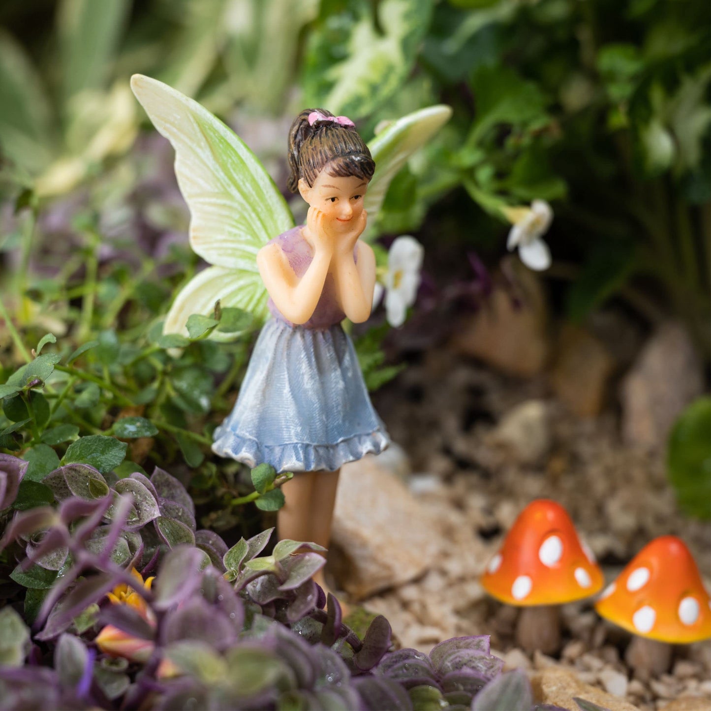 PRETMANNS Fairy Figures with Accessories for an Outdoor Miniature Garden – A Colourful Resin 7-Piece Ornament Set – An for any Season