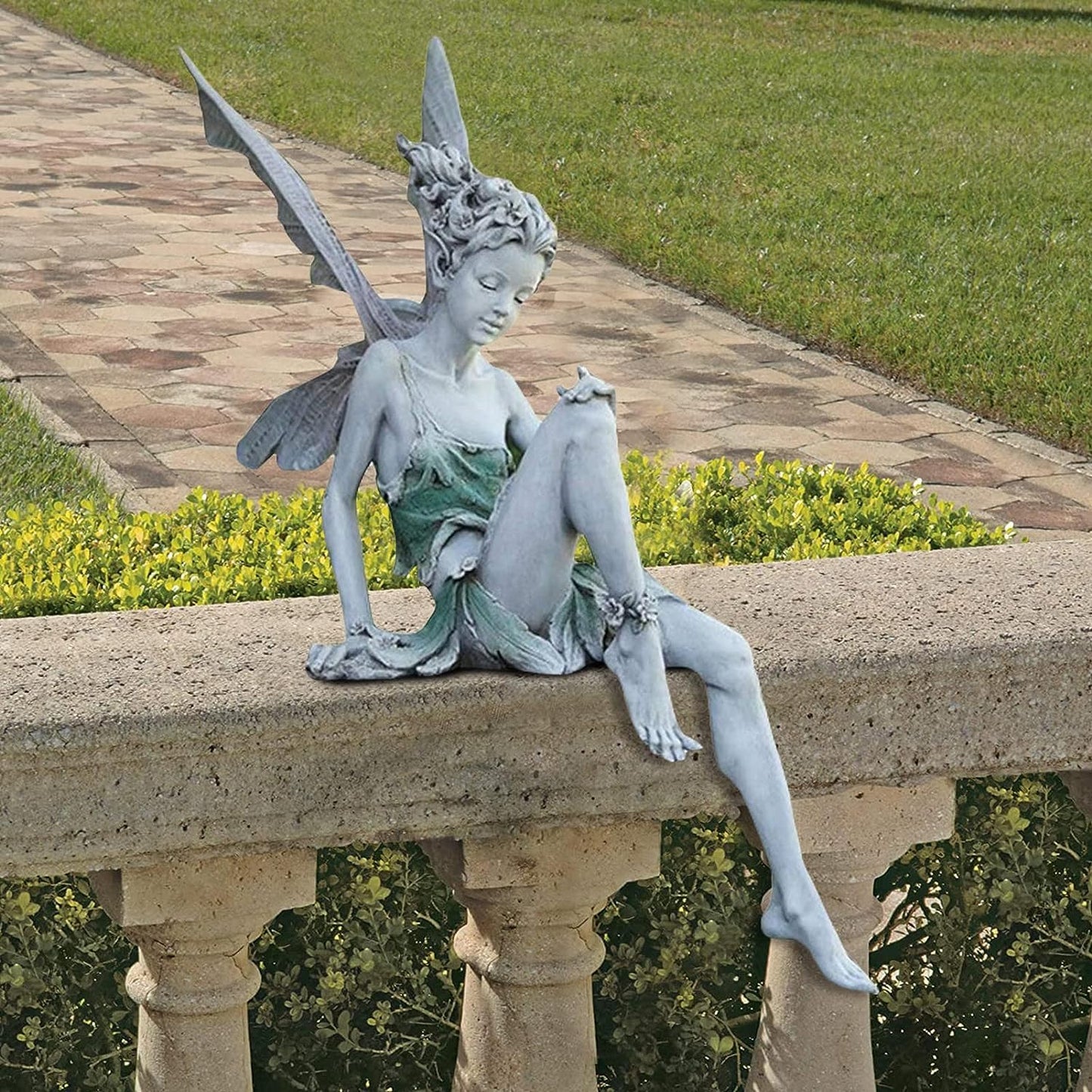 LSRVNM Fairy Garden Ornaments Outdoor 22cm Resin Sitting Fairy Statue Flower Fairy Figurine with Wings, Miniature Fairies Sculpture for Garden, Patio