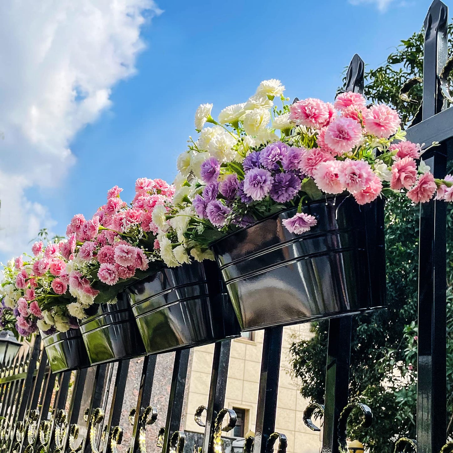 OGIMA 4pcs Large Hanging Flower Pots, Metal Iron Wall Planter Indoor/Outdoor for Railing Fence Balcony Garden Home Decoration with Detachable Hooks, 4x Black