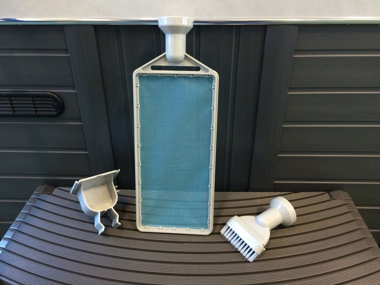 Blu Line Pool & Spa Vac Hot Tub Spa Pool Vacuum - Portable, Cordless, Versatile - Blue Plastic Pool Cleaner - 6.61 lbs