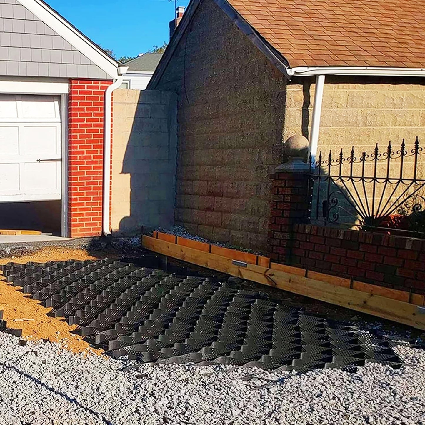 Black Polyethylene Geogrid for Gravel Driveway Patio Paver Base 2 Inch Geo Grids for Garden Playgrounds Park Permeable Paving Stabilizer 600cmx700cm (19.6ftx23ft)