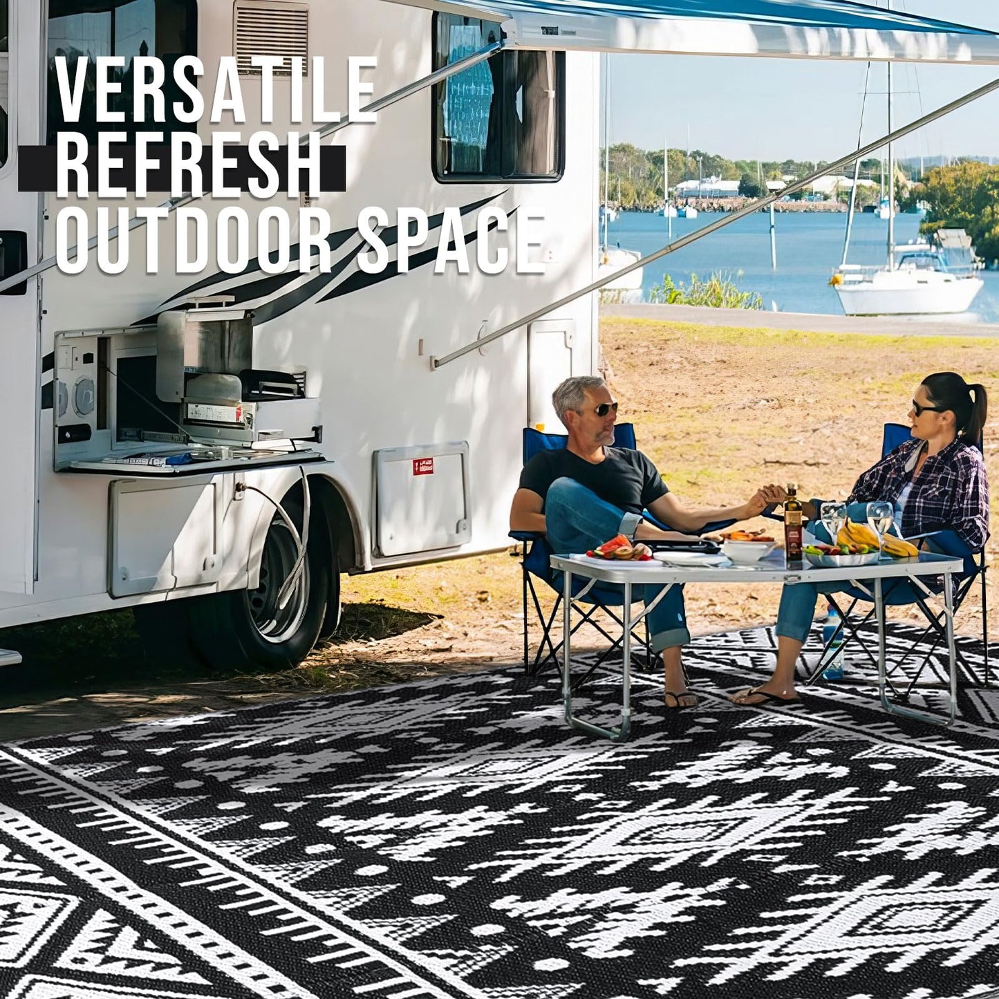 Homaxy Waterproof Outdoor Rug, Anti-slip Reversible UV Resistant Garden Rugs, Easy Cleaning Carpet Patio Area Rugs for Camping, Deck, Beach, Picnic, Backyard (120 x 180 cm, Black & White)