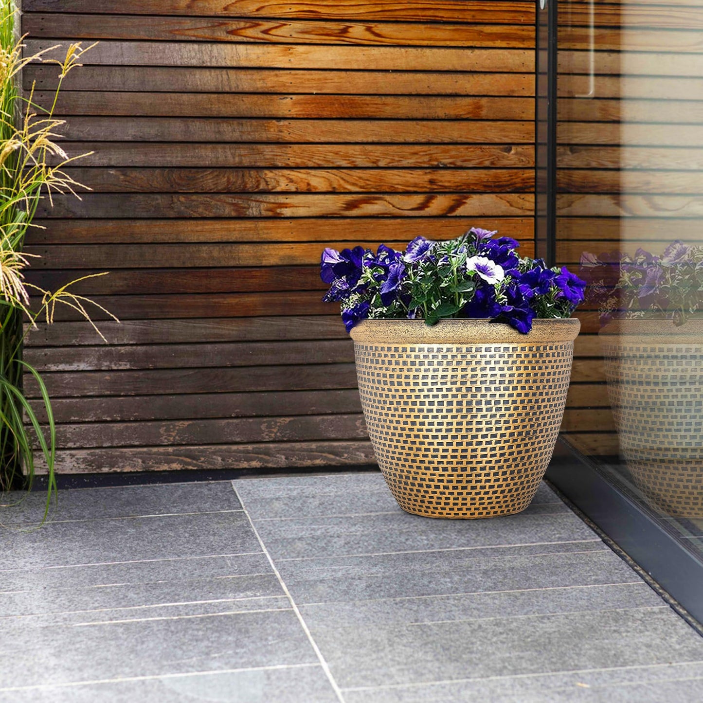 SG Traders 2 X Large Plastic Round Cromarty Plant Pot Flower Pot Planter Garden Decoration Gold 40cm Plant Pot Outdoor Flower Pots Outside Garden Planters Outdoor With Drainage Holes