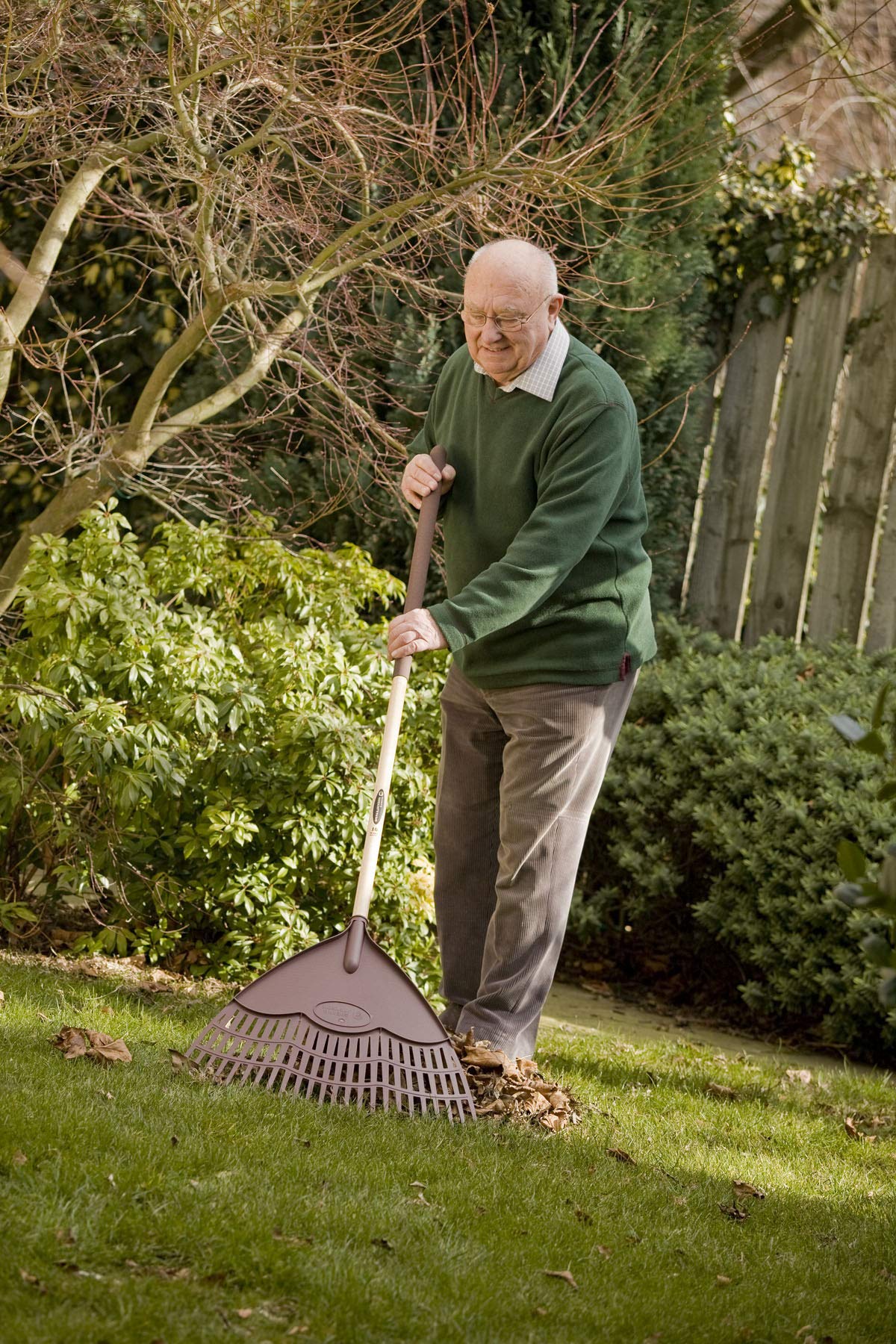 Spear & Jackson 4184NB Elements Plastic Rake