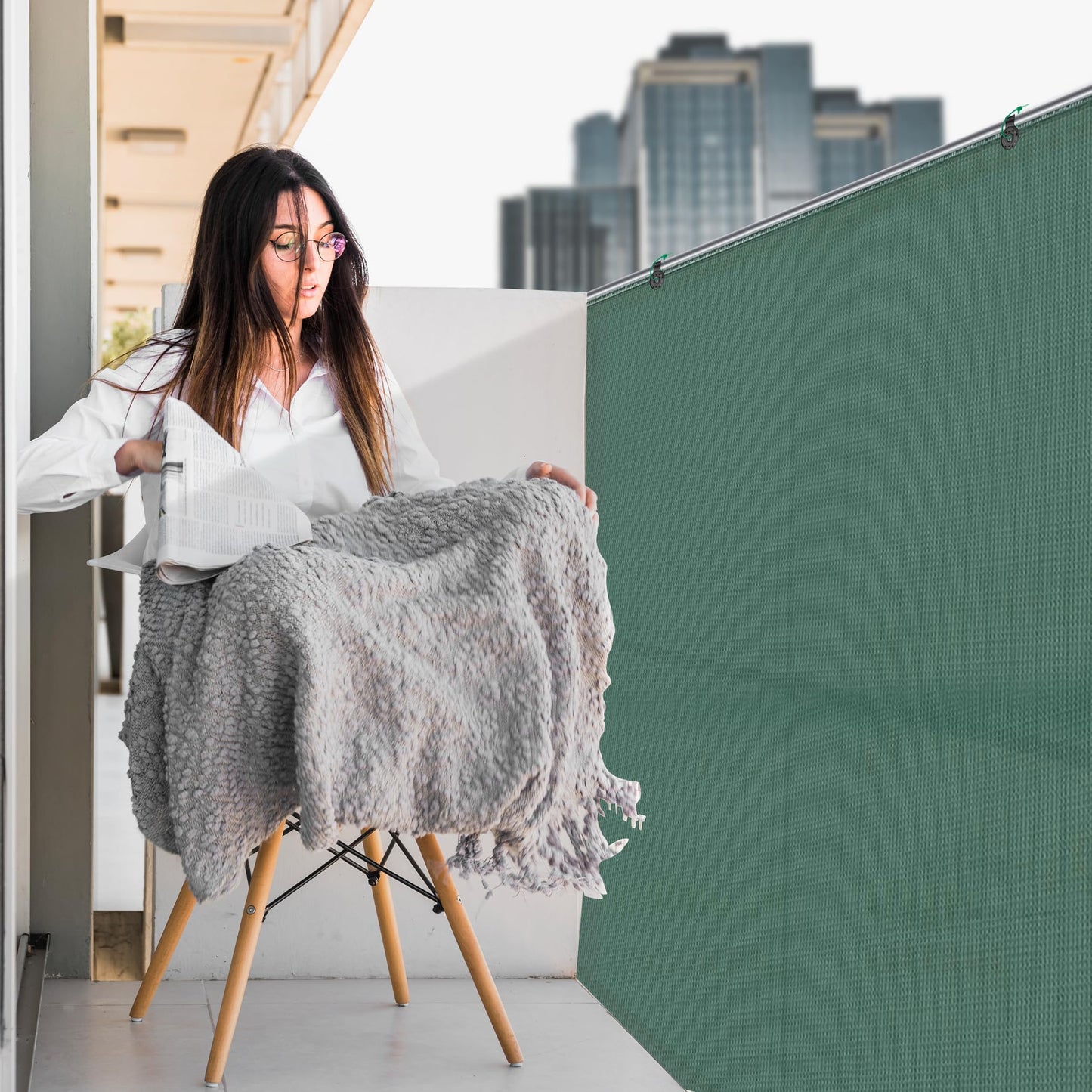 FB FunkyBuys Garden Screening 1x10m for Outdoor Protection - Privacy Screen & Summer-friendly Privacy Netting for Balcony & Patio - Tear Resistant Windbreak Fence Screening GREEN, 90gsm