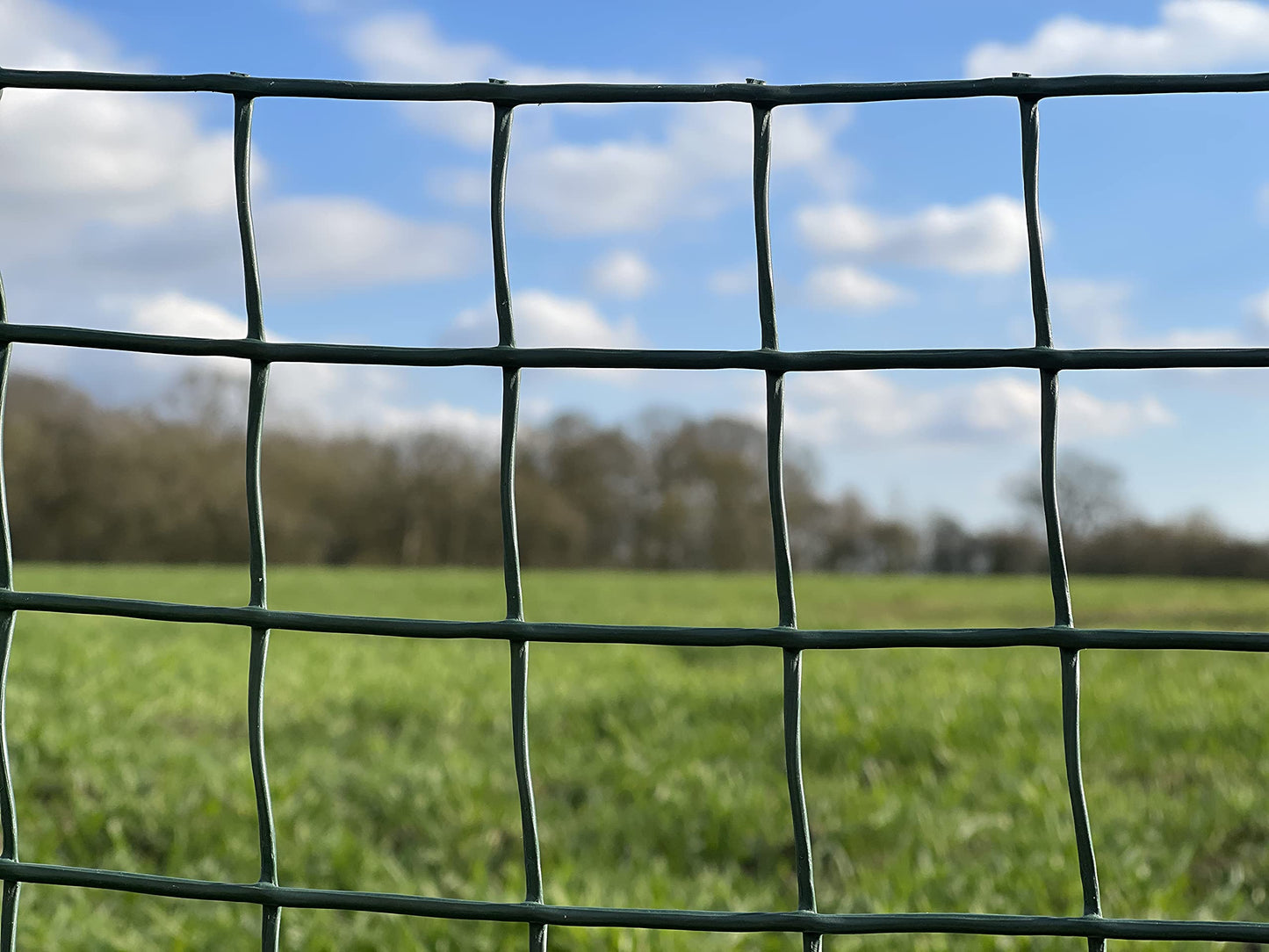 Suregreen Plastic Mesh Fencing | 1m x 5m | 50mm Holes | Green | Plastic Garden Fencing Mesh, Netting For Garden Fences, Plant Support, Tree Guards, Mesh For Climbing Plants, Vegetables, Pets