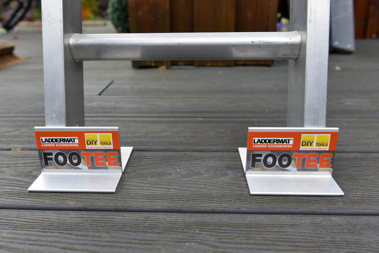 Ladder Safety Anti-Slip Footing Device for Decking and Grass | Footee | Laddermat