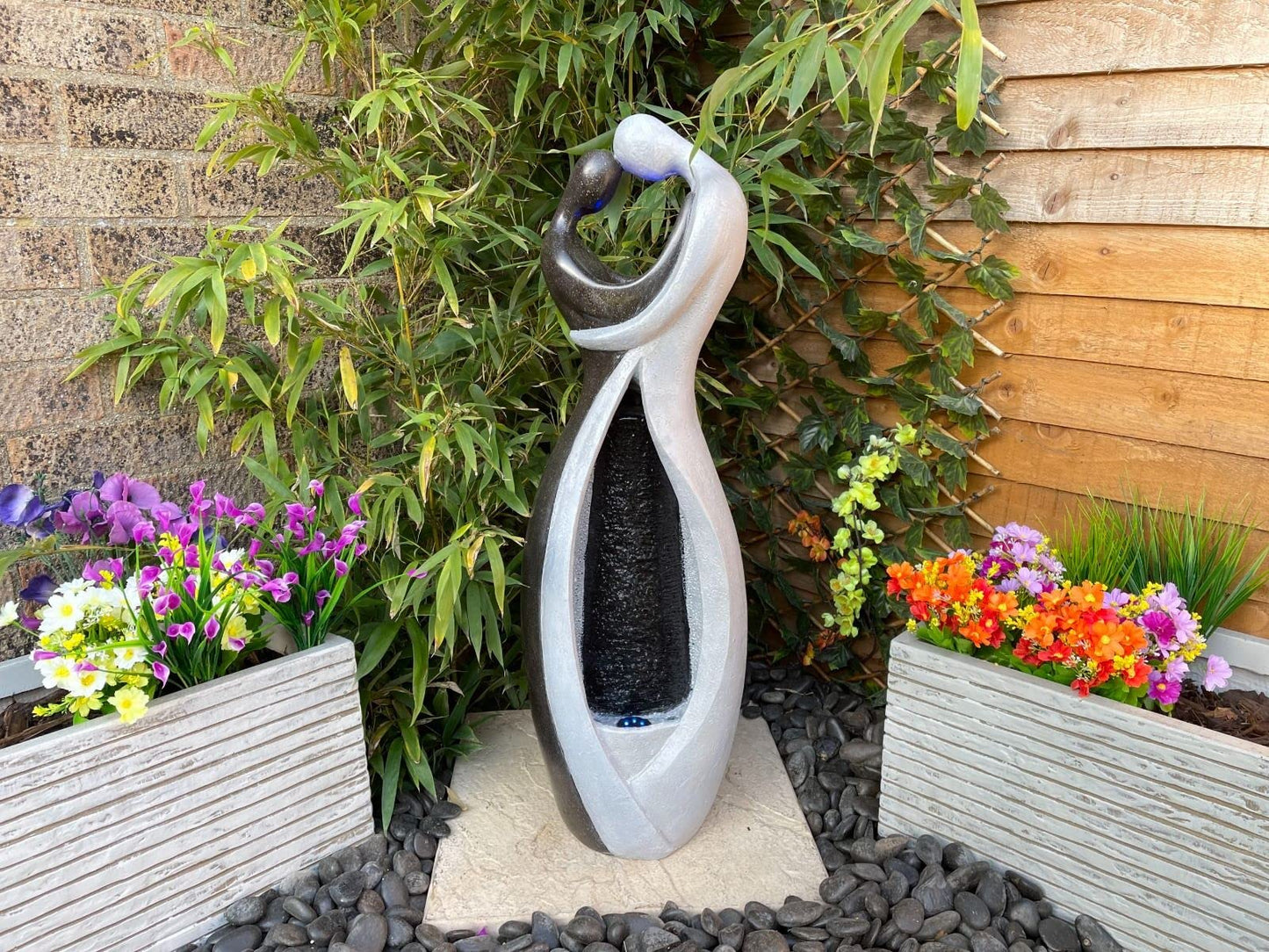 Tranquility Couple Embrace Mains Powered Water Feature,Waterfall, Water Fountain, Garden Decoration, Garden Feature