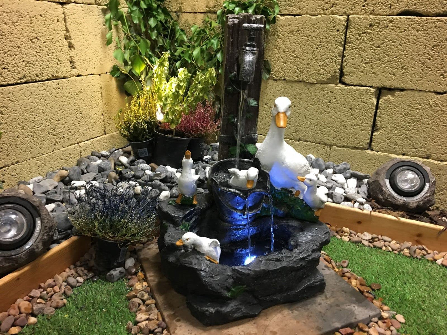 Tranquility Duck Family Animal Mains Powered Water Feature,Waterfall, Water Fountain, Garden Decoration, Garden Feature