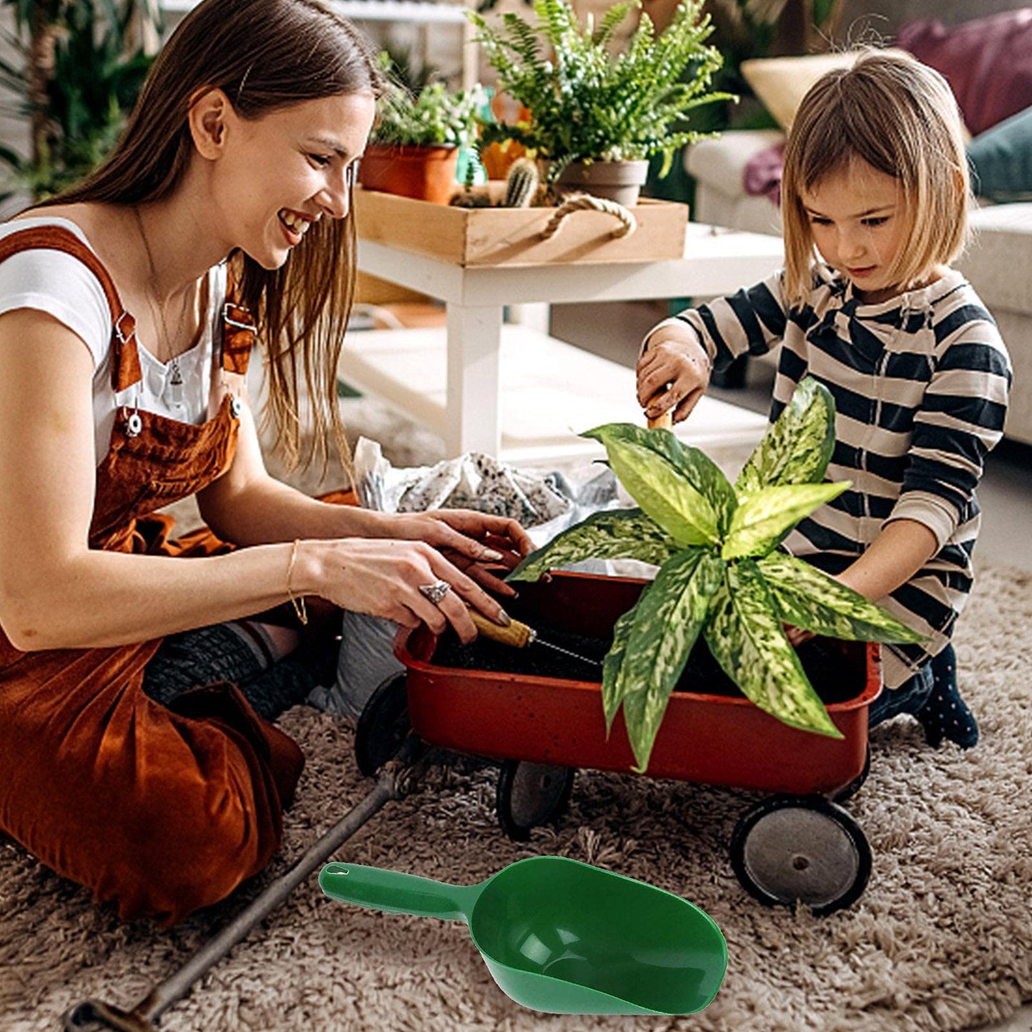 Portable Plastic Scoop Multi-Function Soil Shovel Spoons Spades Trowels Garden Scoop Digging Tool Cultivation Gardening Courtyard Flower Planting Tools