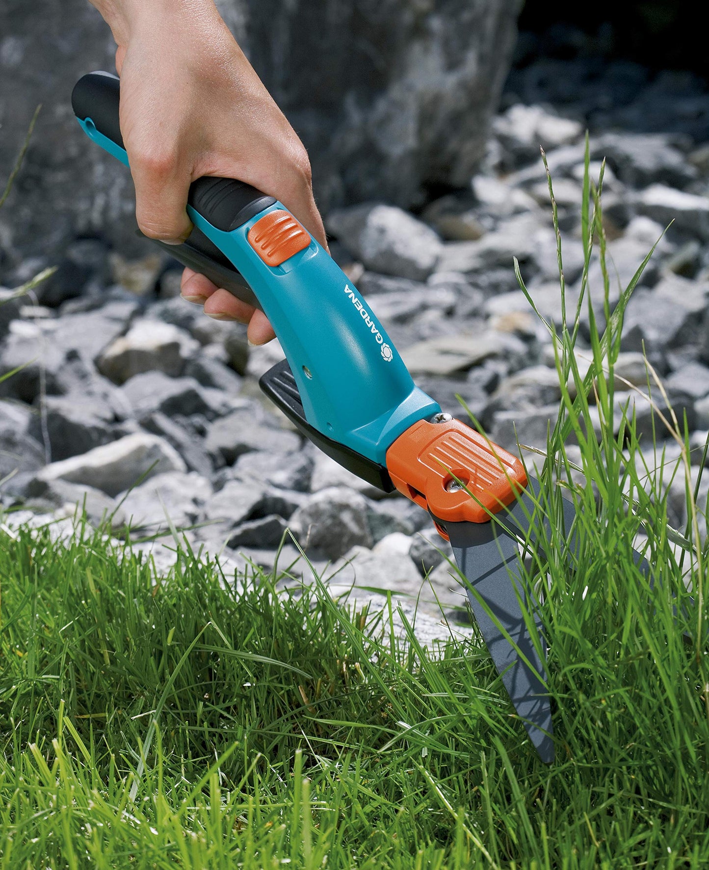 Gardena Comfort Grass Shears, rotatably: Lawn Trimmer 360 ° rotatable Cutting ambidextrous, Serrated for Precise Cutting, Non-Stick Coating, Comfort Grip (8734-20)