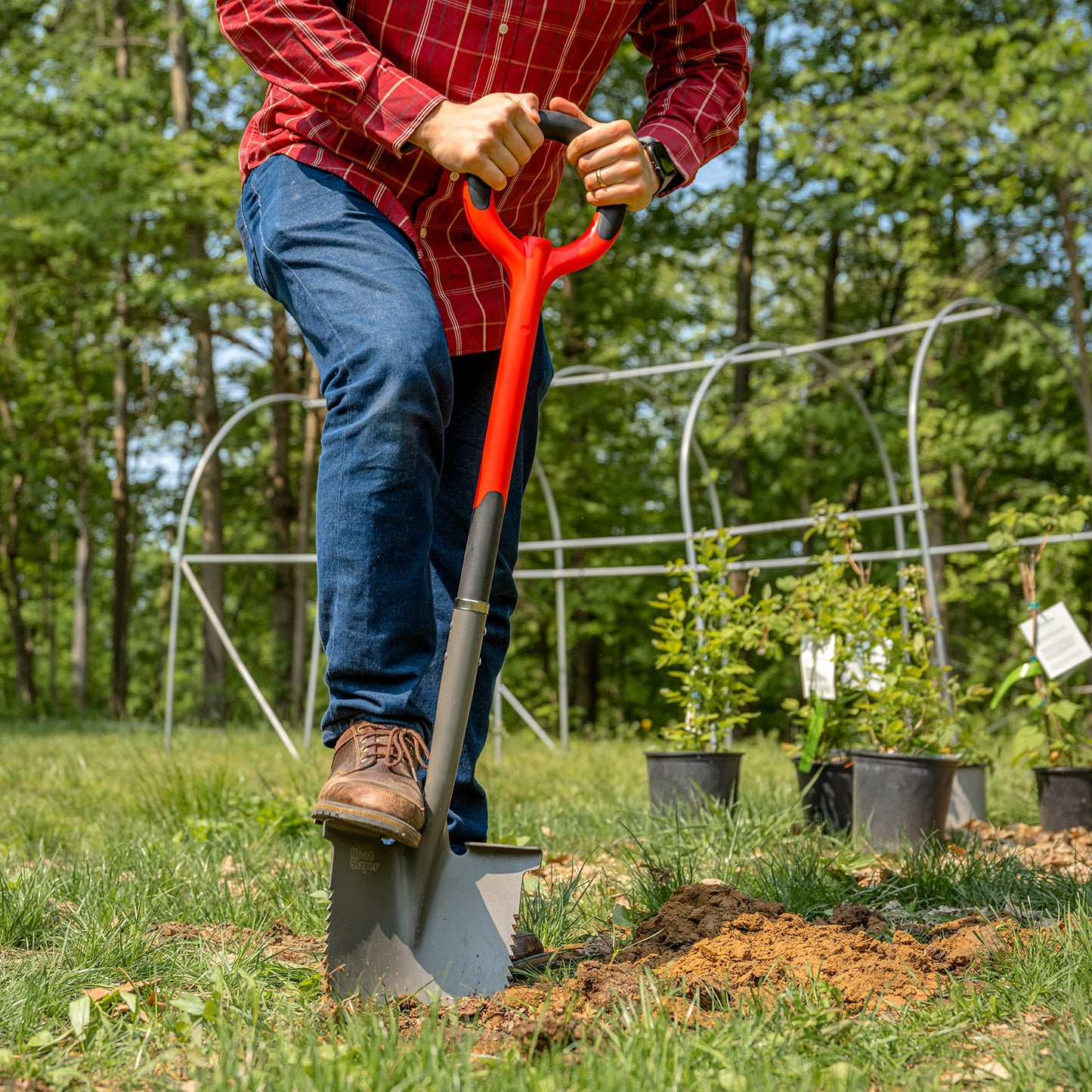 Radius Garden Root Slayer Root Spade Red Round Head Shovel