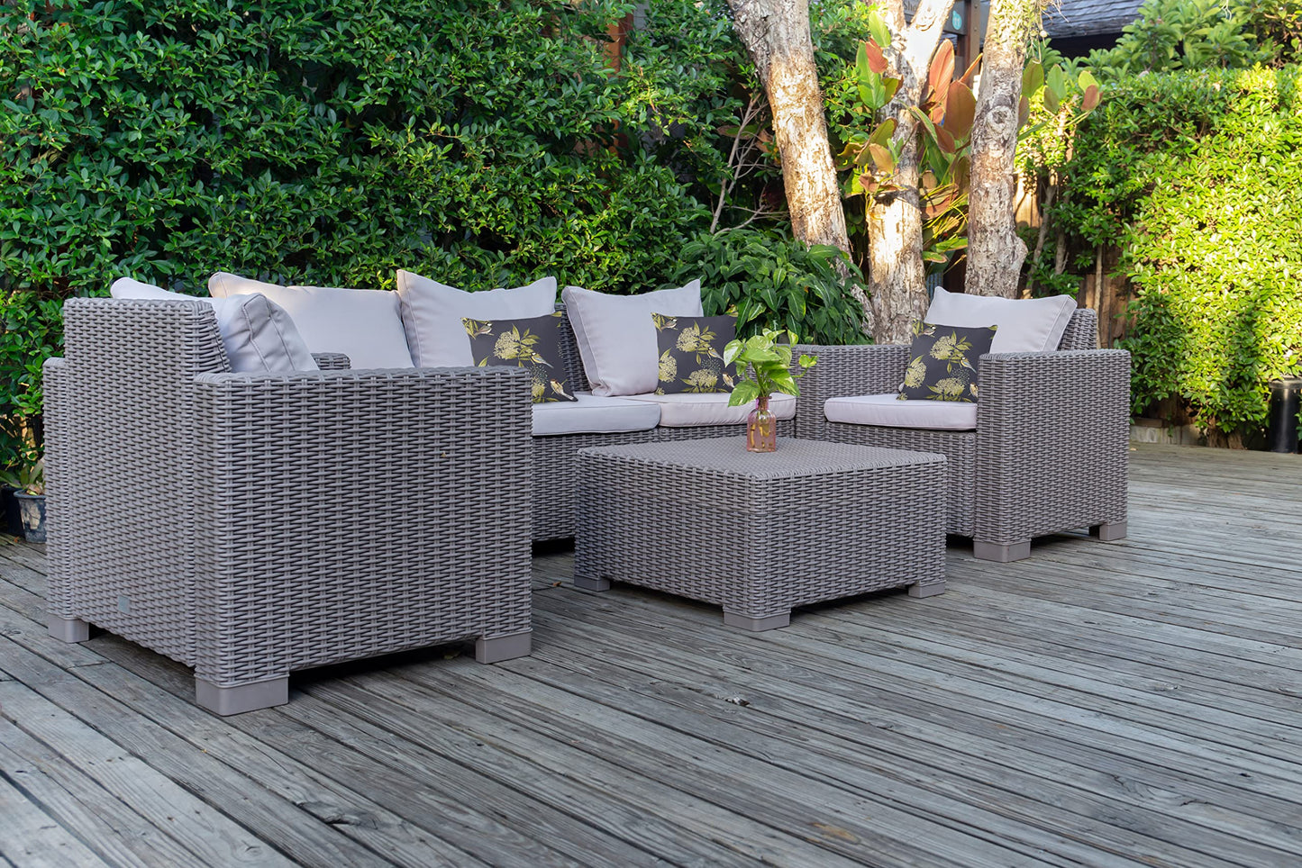 Izabela Peters Outdoor Cushions Waterproof, 43 cm, Filled Outdoor Cushion, Bird on Elderflower - Graphite, Garden Furniture Cushions, Outdoor Seat Cushions, Garden Chair Cushions