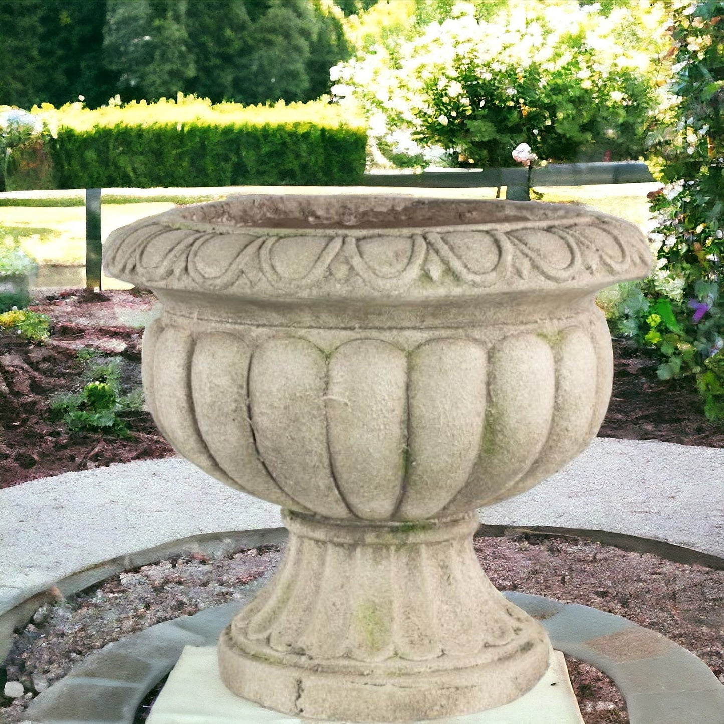 DIVAS SPIRITUAL Unique Novelty Classic Elegance Urn Planter Decorative Stone Finish Outdoor Garden 32cm (Urn Planter)