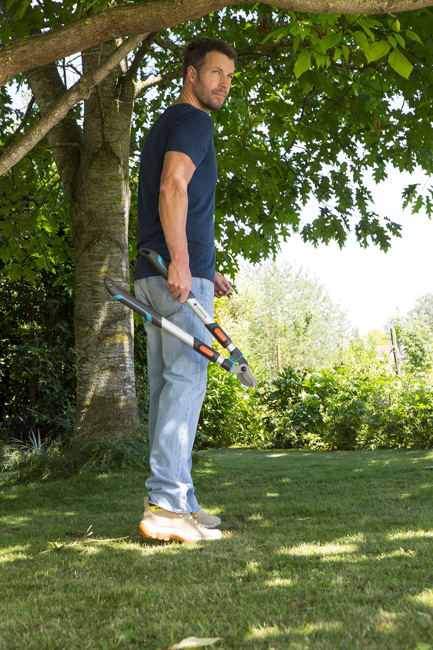 Gardena TeleCut 650-900 B Pruning Lopper: Telescopic bypass pruning lopper, ideal for cutting green wood, ErgoTec handles (12009-20)