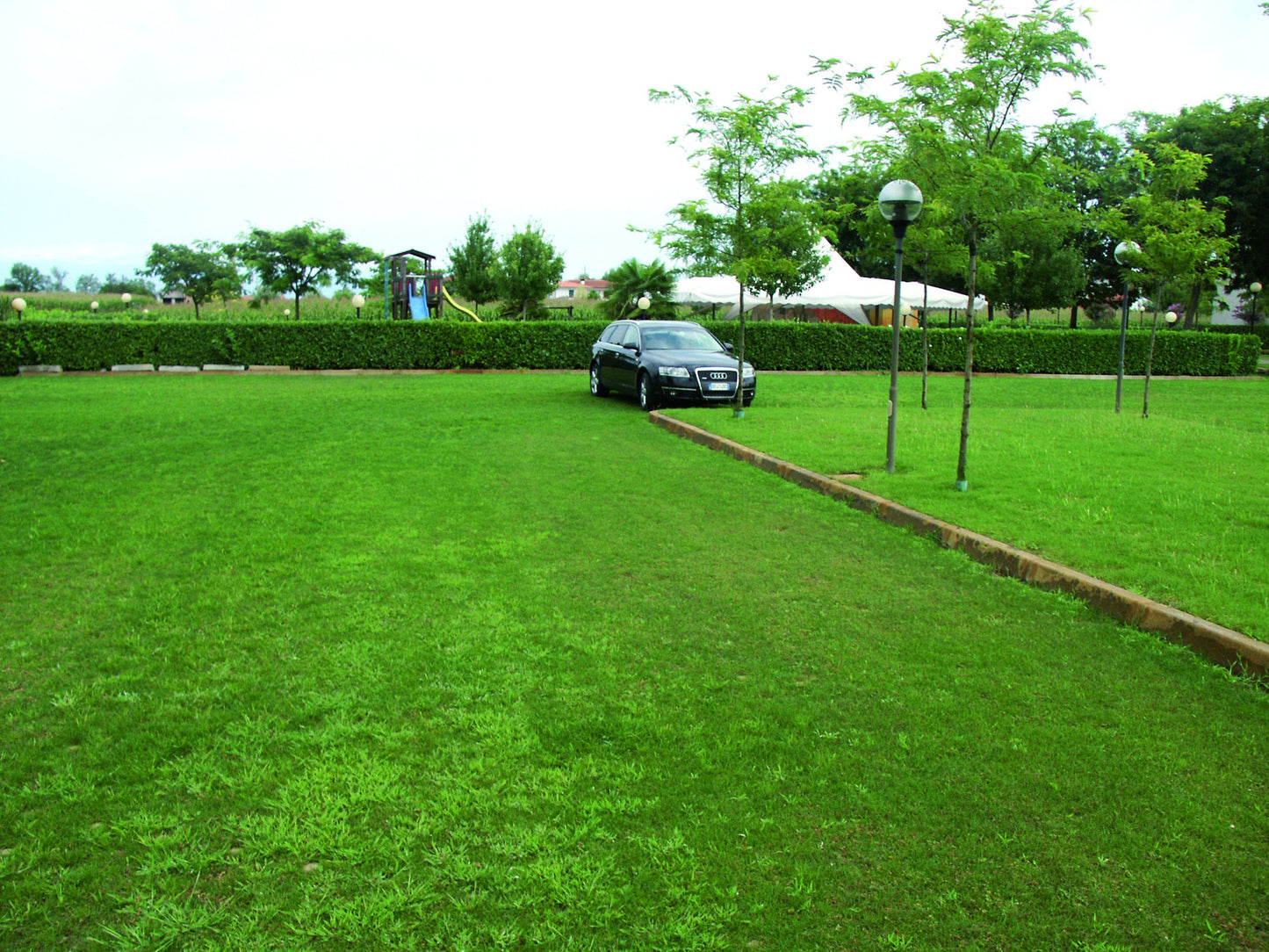 PP40 | Porous Paver | 10 sqm | 40 Grids | Green